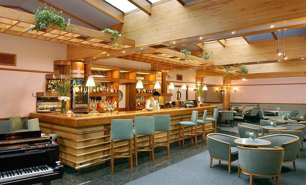 Hotel NH Bariloche Edelweiss Restaurant foto